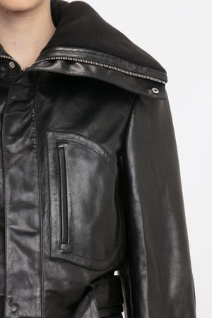 Cropped Belted Leather Biker Jacket In Black