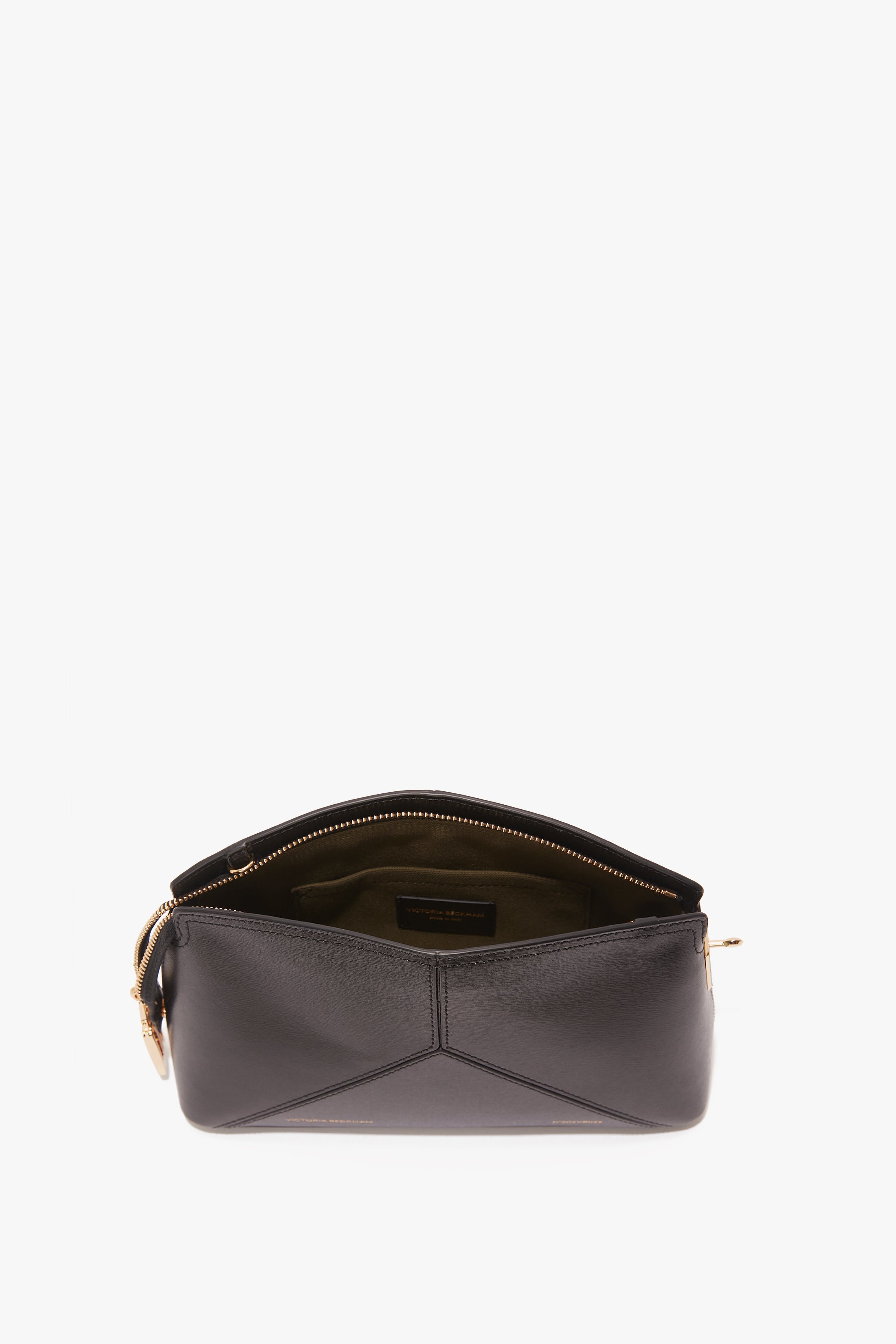 Victoria Crossbody Bag In Black Grained Leather