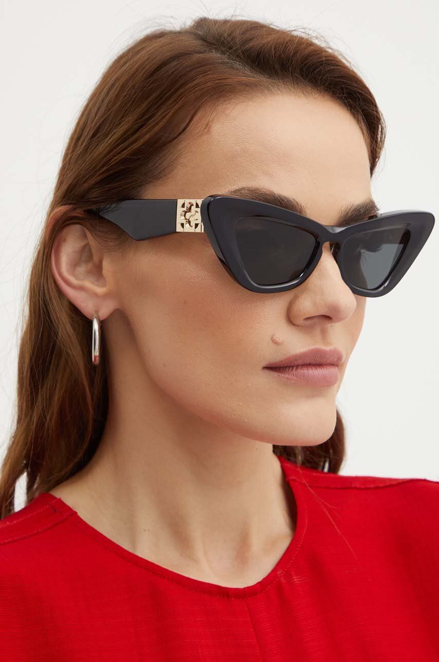 Burberry - Sunglasses