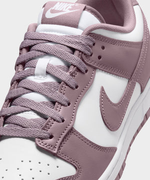 Nike Dunk Low in White / Taupe Grey