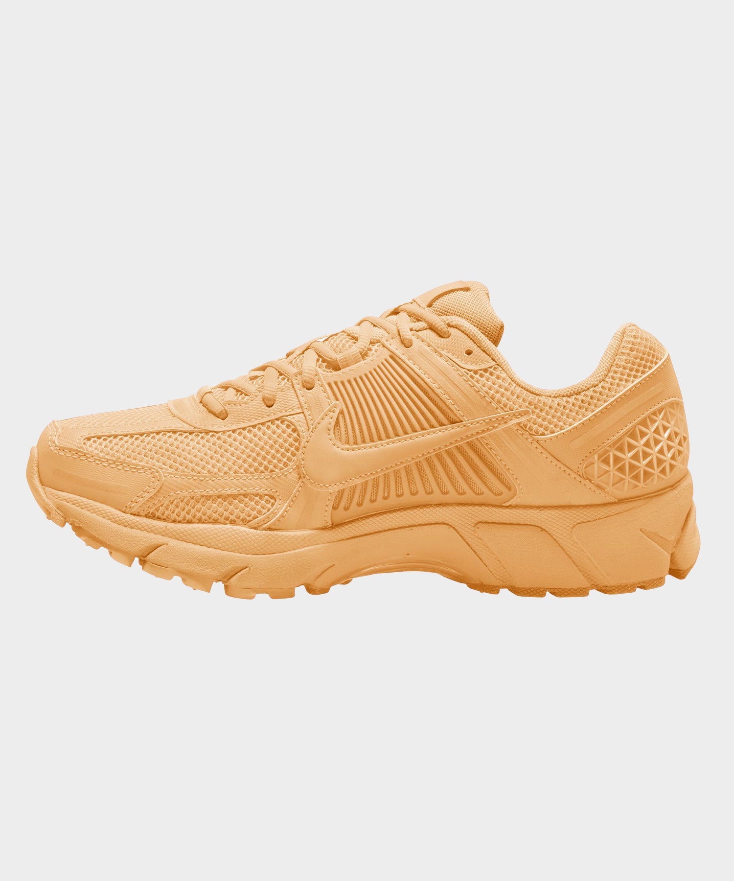 Nike Zoom Vomero 5 in Celestial Gold