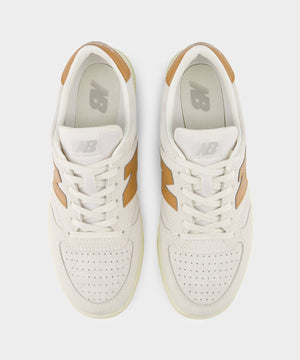 New Balance T500 Court in White + Tan