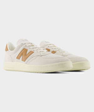 New Balance T500 Court in White + Tan