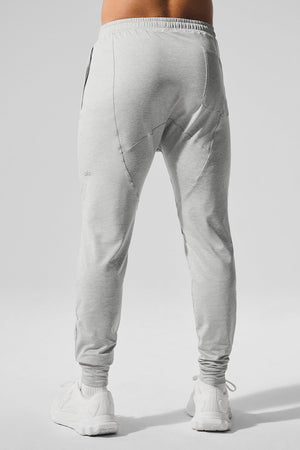 Conquer Revitalize Pant - Athletic Heather Grey