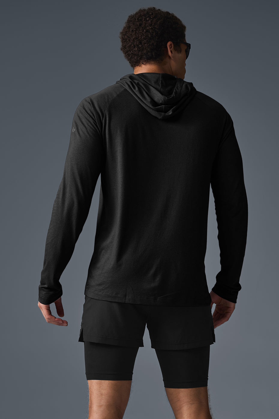 Core Hooded Runner - Black