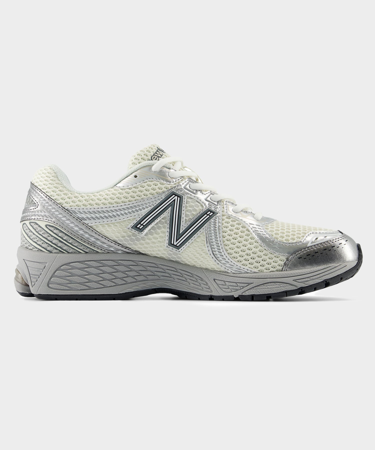 New Balance 860v2 in Sea Salt + Grey