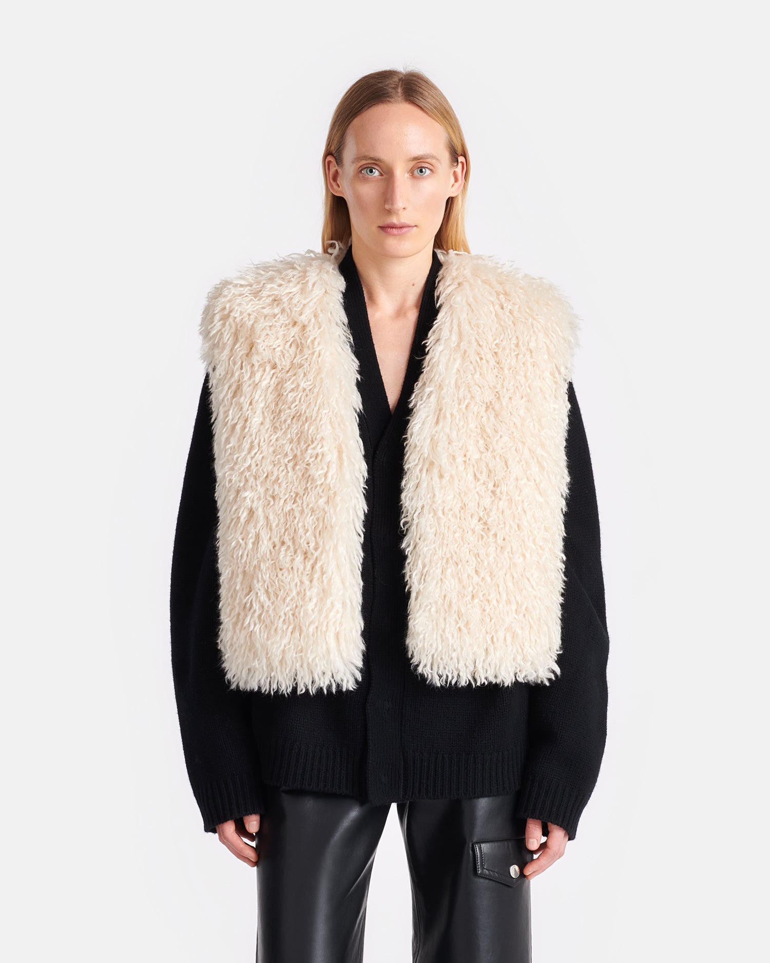 Xylia - Faux Racka Fur Vest - Creme