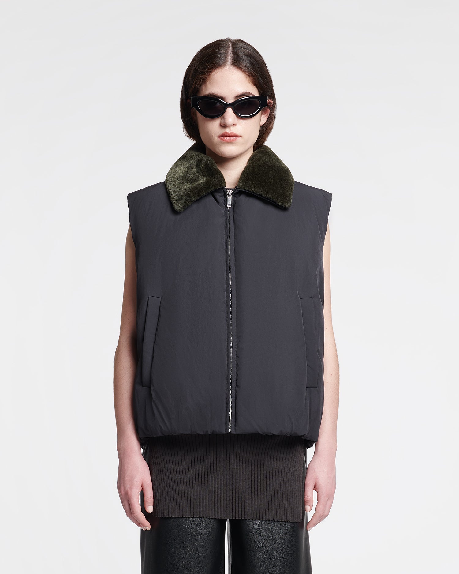 Mexim - Faux Fur and Tech Nylon Vest - Black