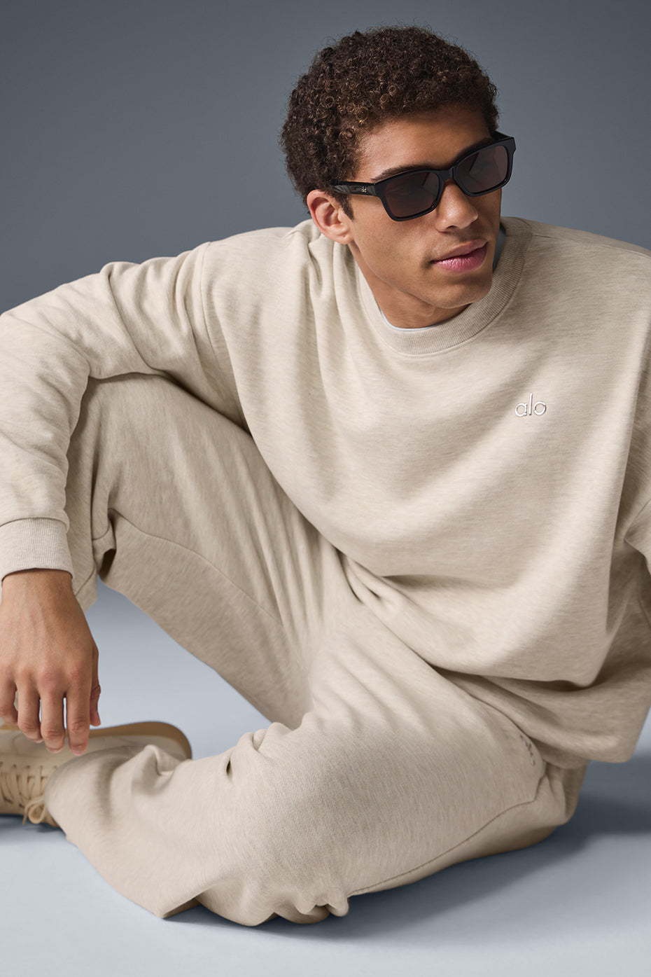 Accolade Crew Neck Pullover - Oatmeal Heather