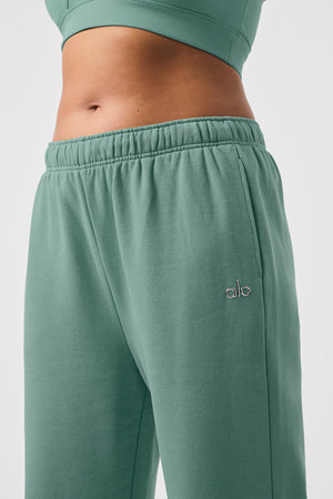 Accolade Straight Leg Sweatpant - Botanical Green