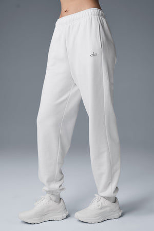 Accolade Sweatpant - White