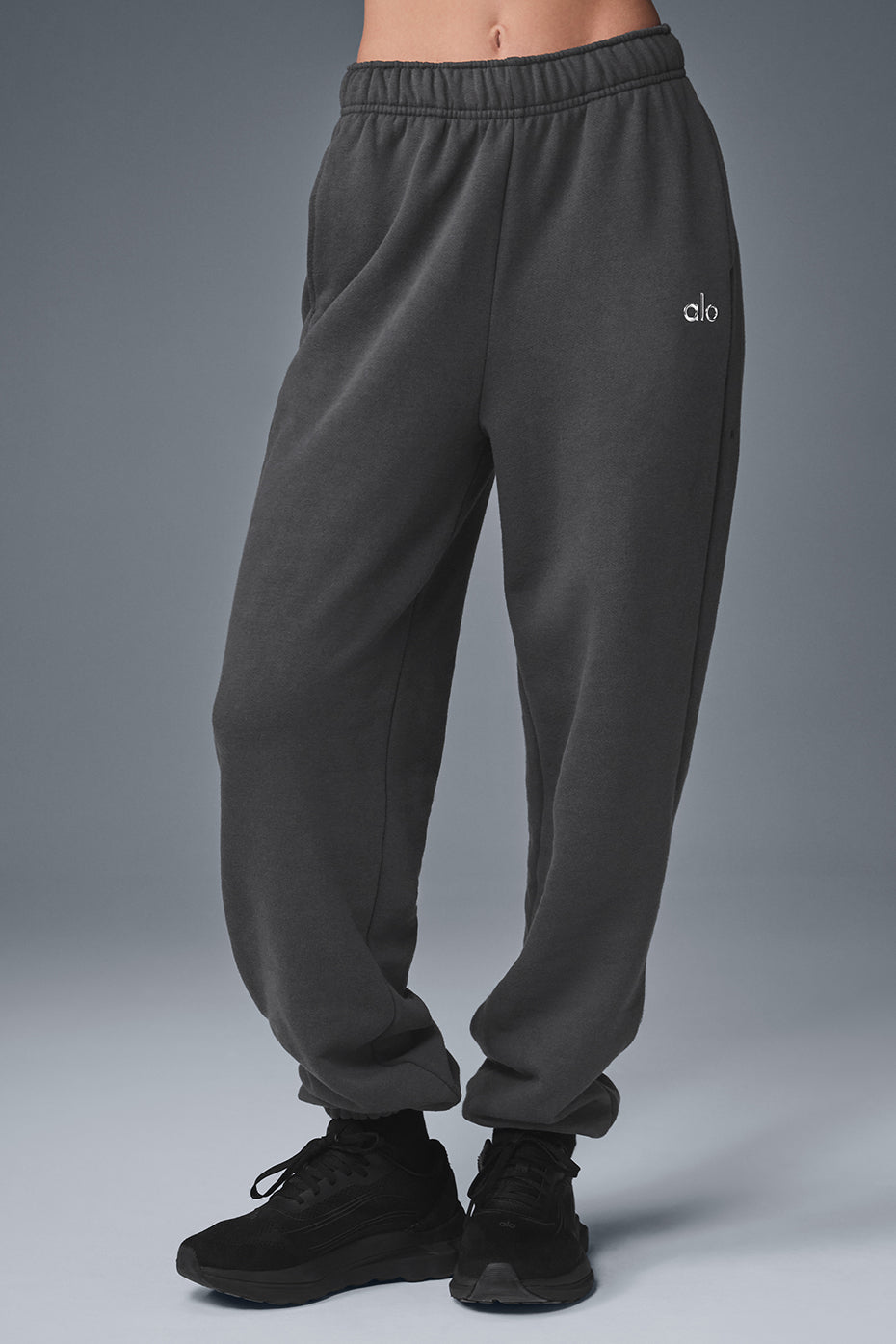 Accolade Sweatpant - Anthracite