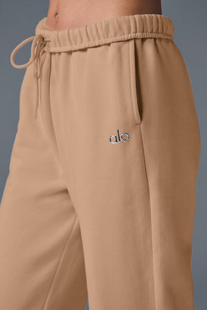 Accolade Sweatpant - Toasted Almond