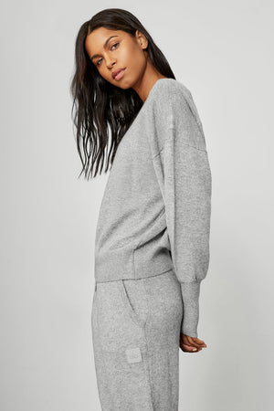 Cashmere Jet Set Crew - Dove Grey Heather