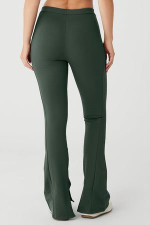 High-Waist Zip It Flare Legging - Dark Cactus