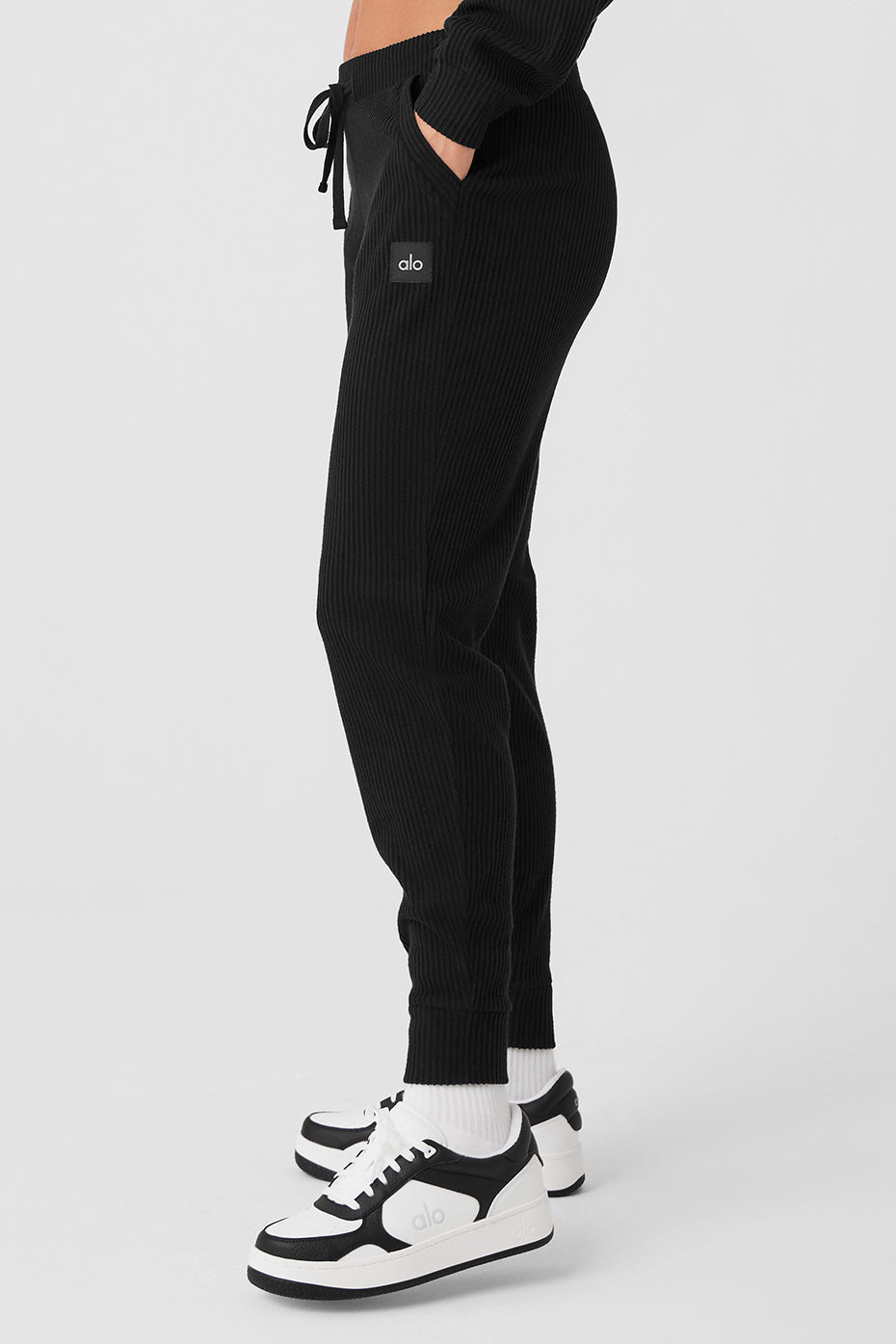 Muse Sweatpant - Black