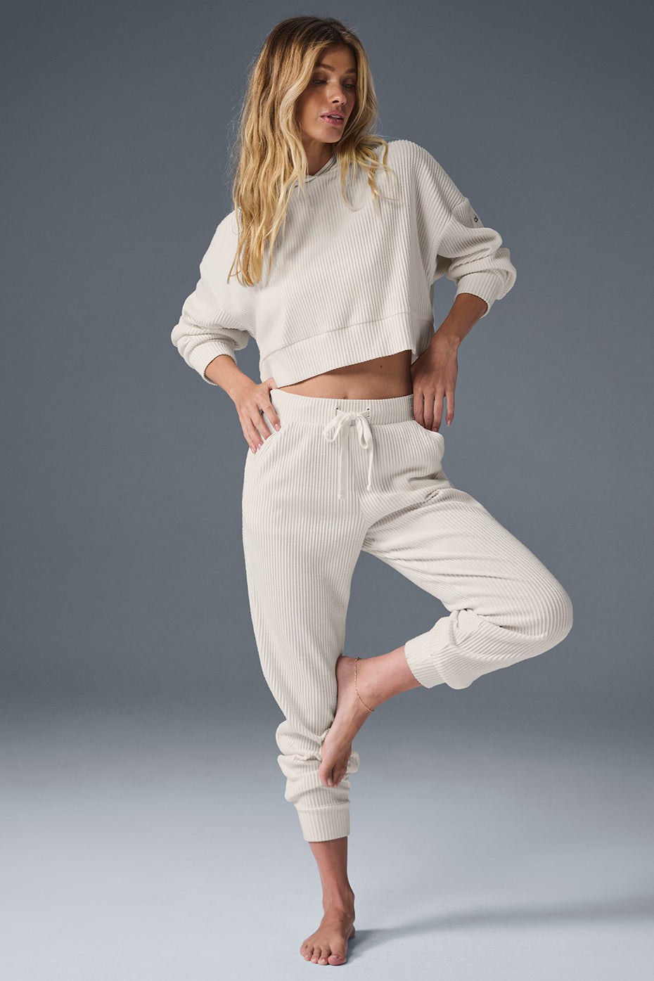 Muse Sweatpant - Ivory