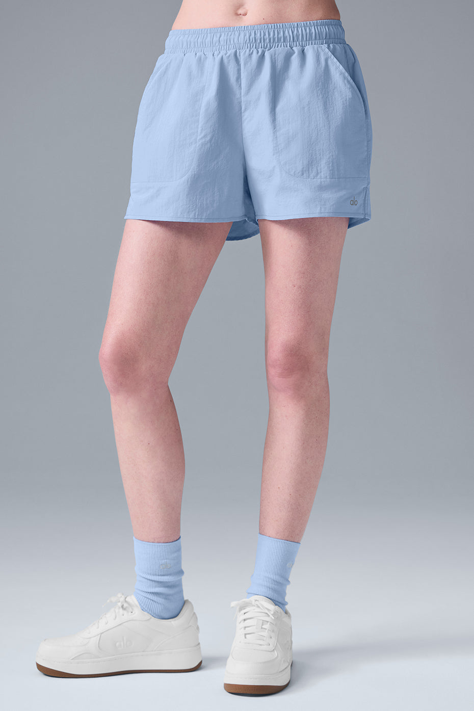 Alumni Short - Seashell Blue