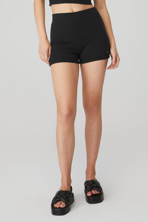 Goddess Ribbed High-Waist Hot Short - Black