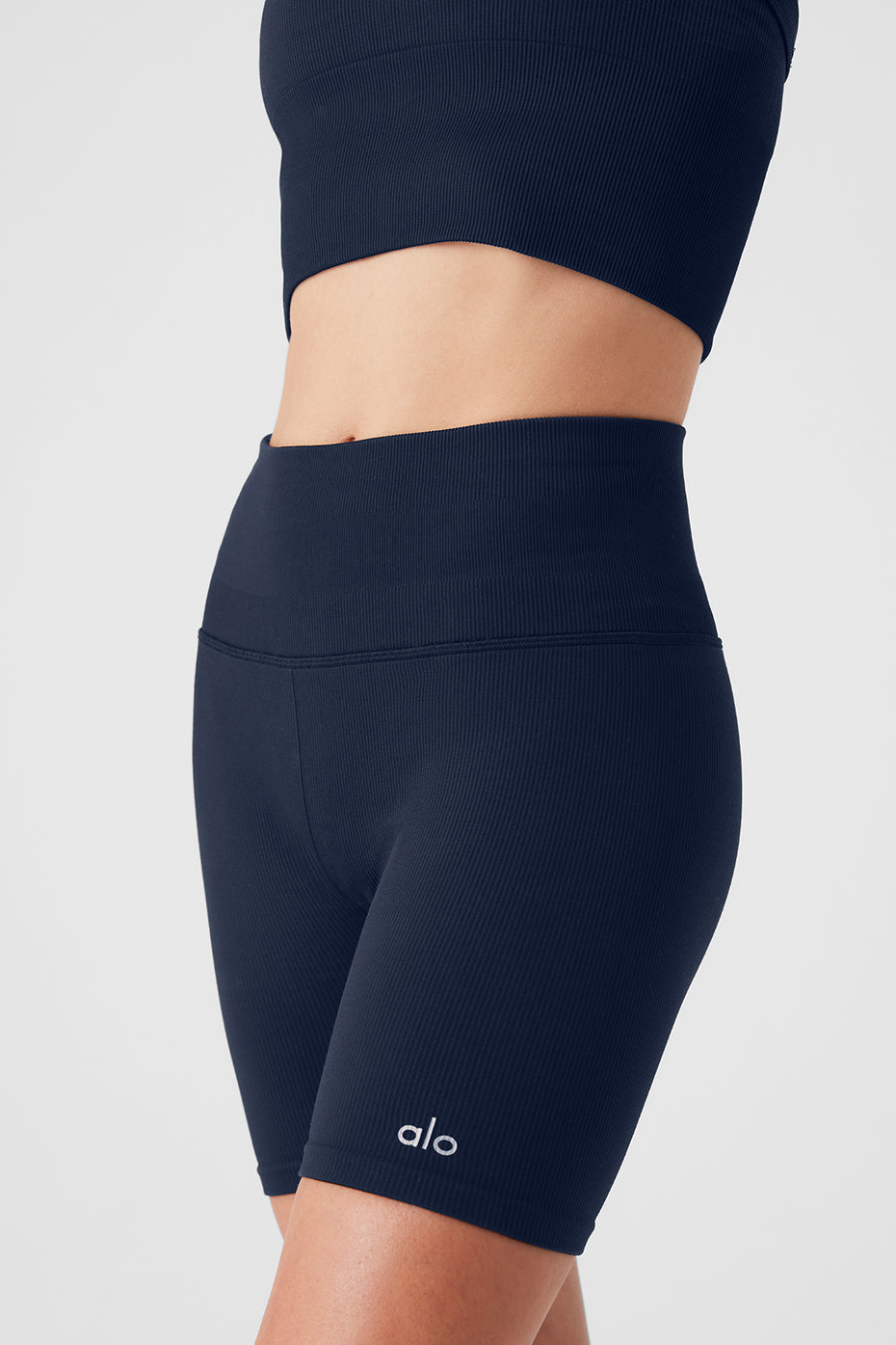 5" Seamless Ribbed Favorite Short - Navy