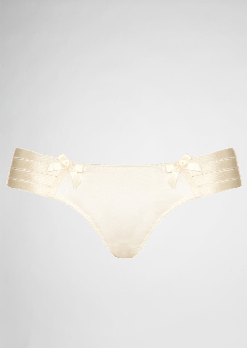 Adjustable Webbed Thong Ivory