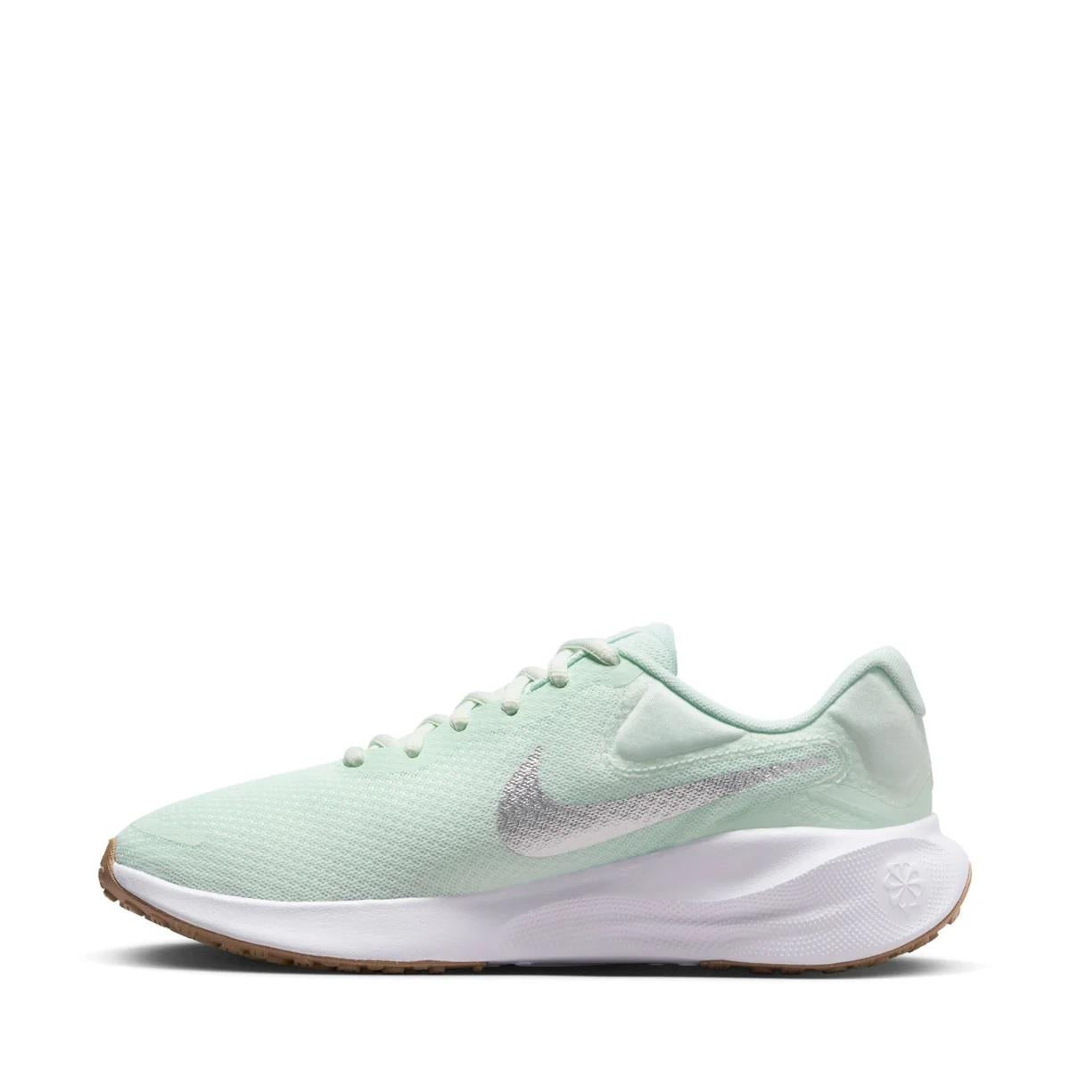 Women's Wide Fit Nike FZ6829-303 Revolution 7 Trainers